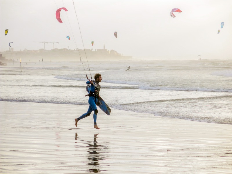 Tel Aviv Kitesurfing